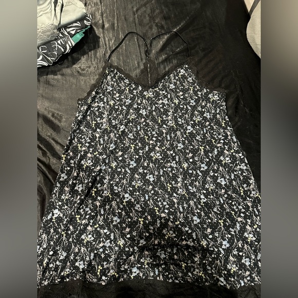 Victoria’s Secret nightgown - Picture 1 of 3